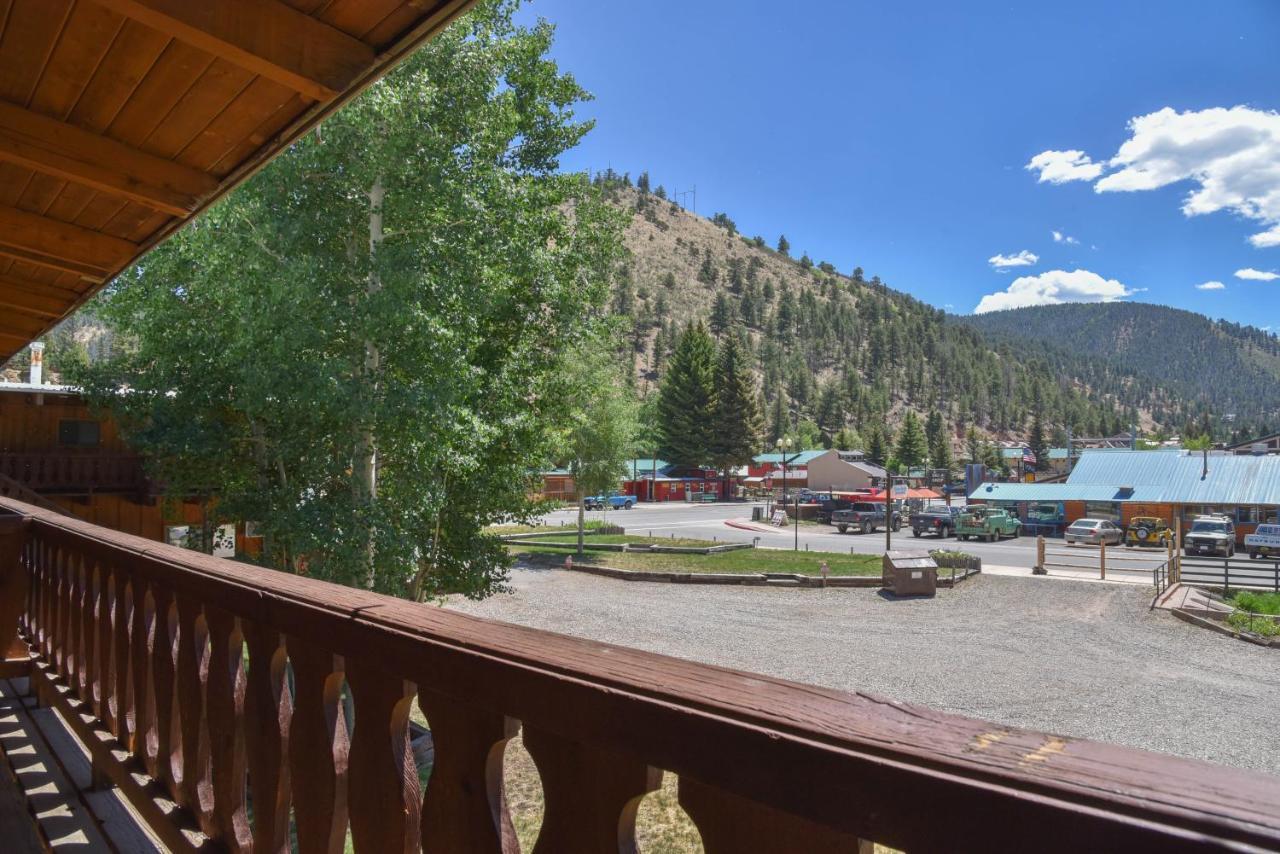 Alpine Lodge Red River Exterior photo